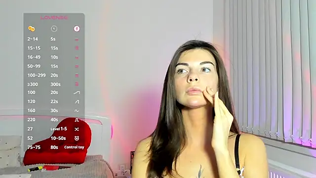 andrea_blossom - Andrea_Blossom's free webcam