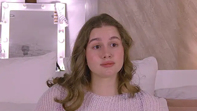 elliehayes - EllieHayes's free webcam