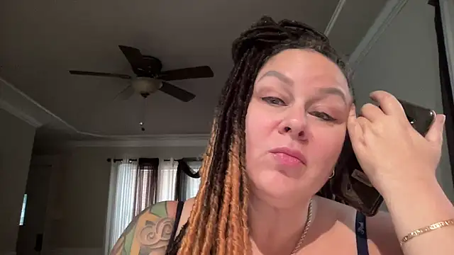 WorldsGreatestCockRater webcam