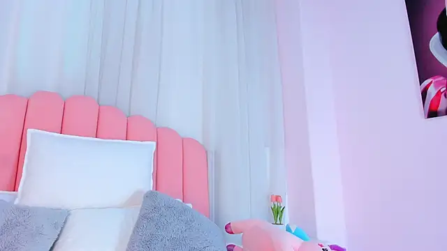 victoria_lawrence_ webcam