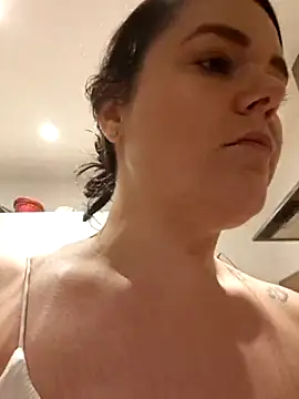 xladycharme - Xladycharme's free webcam