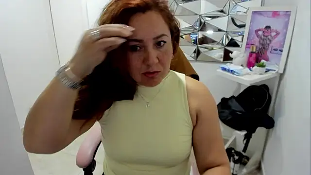 camixxx_m - Camixxx_m's free webcam