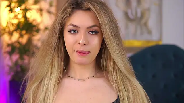 nayaquinn - NayaQuinn's free webcam