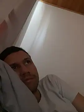 Michaell_Spinelly webcam