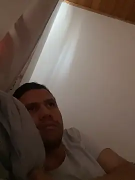 Michaell_Spinelly webcam