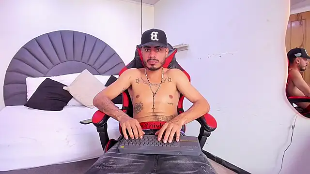 MatthewCullen webcam