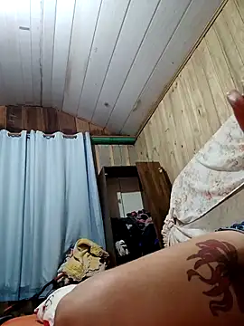 ruiviinhaah - Ruiviinhaah's free webcam