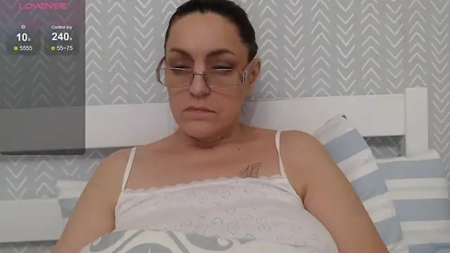 Vivian_Violet_ webcam