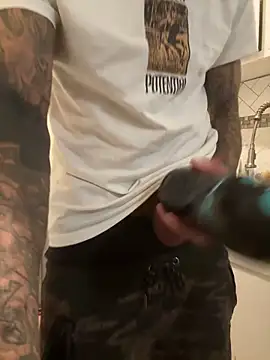 CarlosStillBig webcam