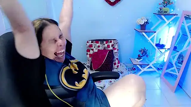 victoria_jones webcam