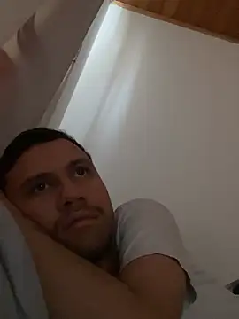 Michaell_Spinelly webcam