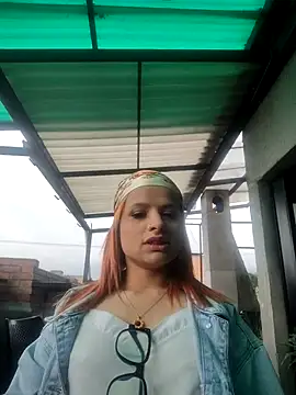 cataleya_16 - Cataleya_16's free webcam