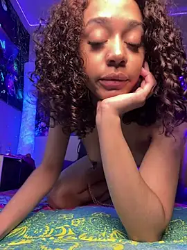 mixedbabygigi - Mixedbabygigi's free webcam