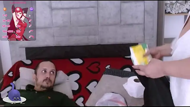 Candy_and_Jh0n webcam