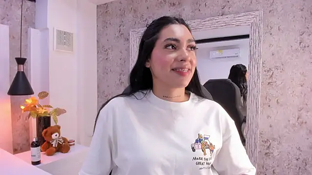 Vanessa_Rain_ webcam