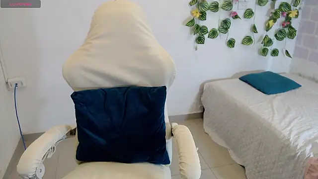 tania_sweet__ webcam