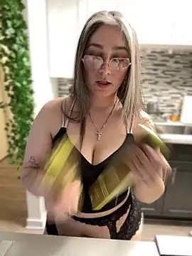 Alix_Valentine webcam