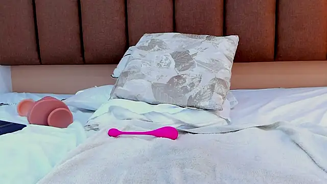 sophieturner_mg webcam