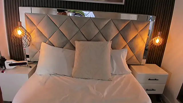 Real_virgin_Pussy webcam