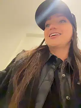 Ninabigtitied webcam