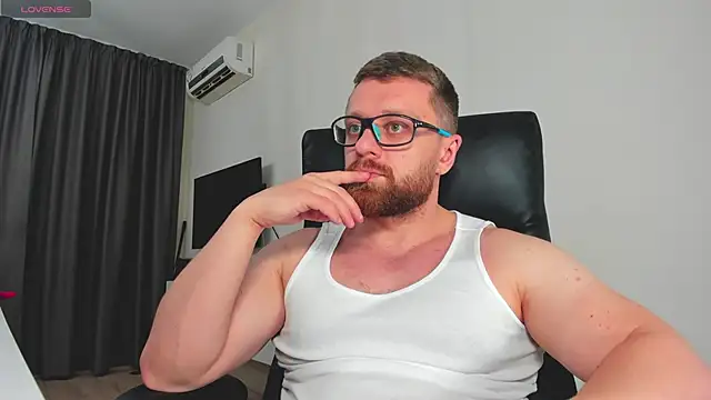 findom_guy - Findom_guy's free webcam