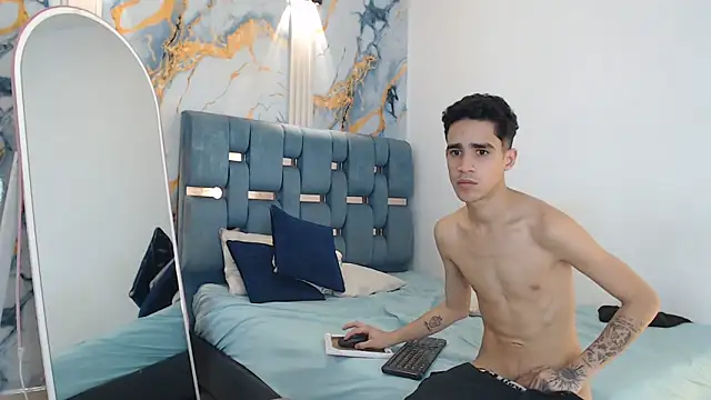 HEART_OF_MILAMBER webcam