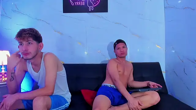 Room_boys_hot webcam