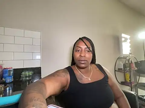 ChocolateTingz webcam