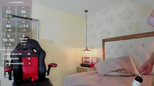 irisclark1 - IRISCLARK1's free webcam