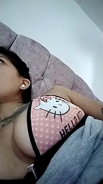 tiphanydirty3 - Tiphanydirty3's free webcam