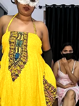 family02 - Family02's free webcam