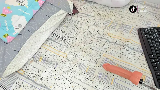 princessluna_19 webcam