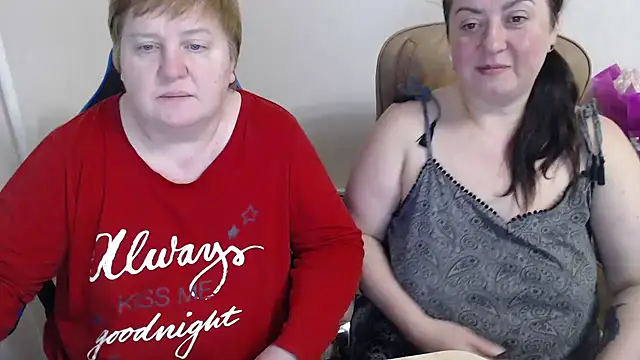 Bertie_Adeline webcam