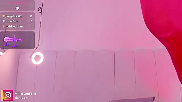 _huge_boobs_ebony webcam