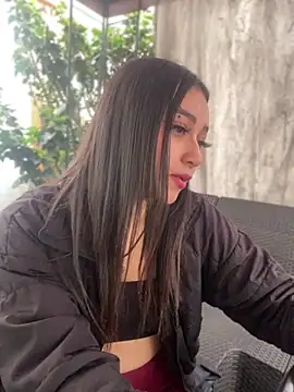 Webcam Model (AshleyPinkk_)  is live.Free join now!