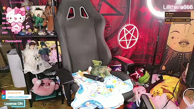 Lilithara666 webcam
