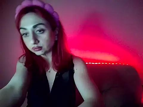 jessicashorty4u - JessicaShorty4U's free webcam - UK Sex Cams