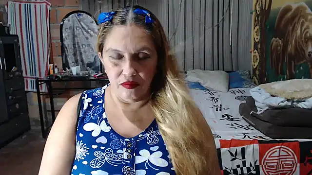 mom_son_dirty webcam