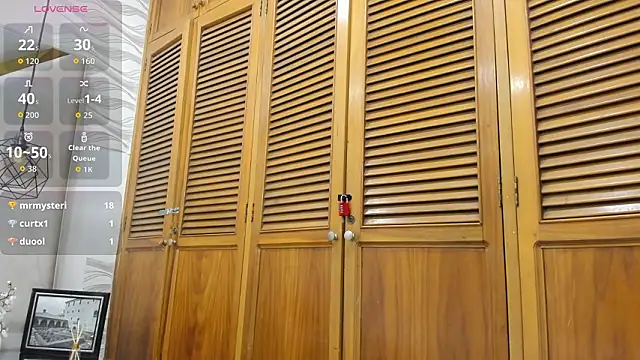 charlotte_chapman webcam