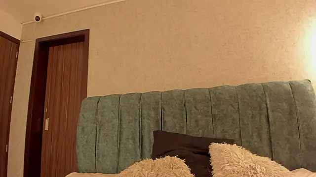 Aleera_Walton webcam