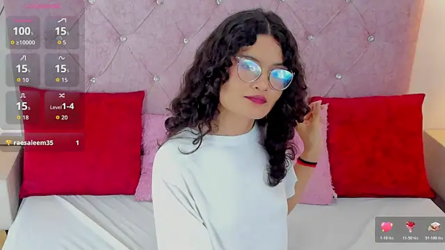 MirandaLawrens_ webcam