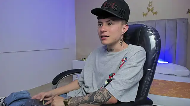 nascary_fox - Nascary_Fox's free webcam