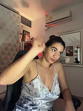ZarahEvans webcam