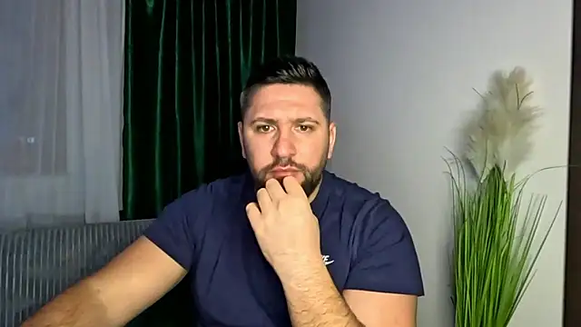 Gold_Alpha_Boy webcam