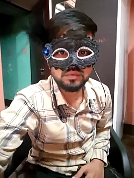 soniriyaa010101 webcam