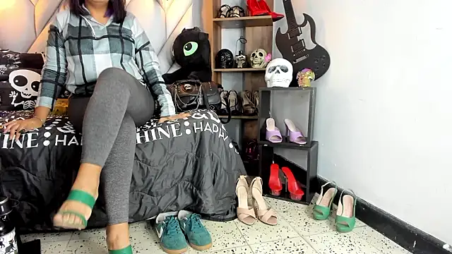 MirandaHaguen webcam