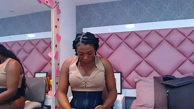 Thegreatonelady webcam