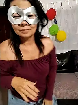 afroditax23 - AfroditaX23's free webcam