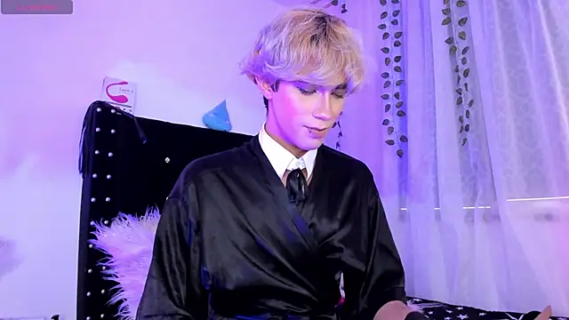 Cooperrosscute233 webcam