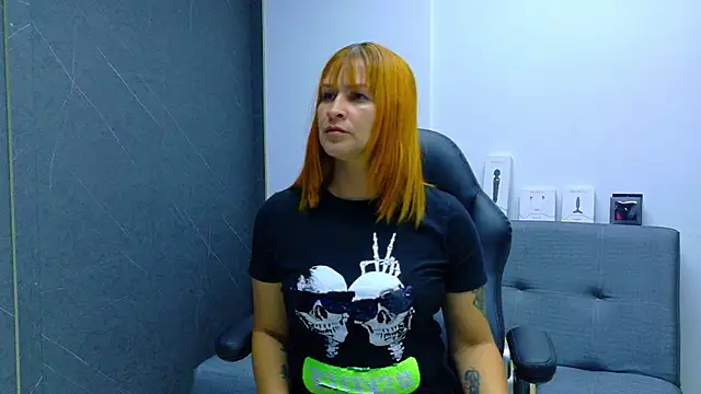 britney_taylor_ - Britney_taylor_'s free webcam - UK Sex Cams